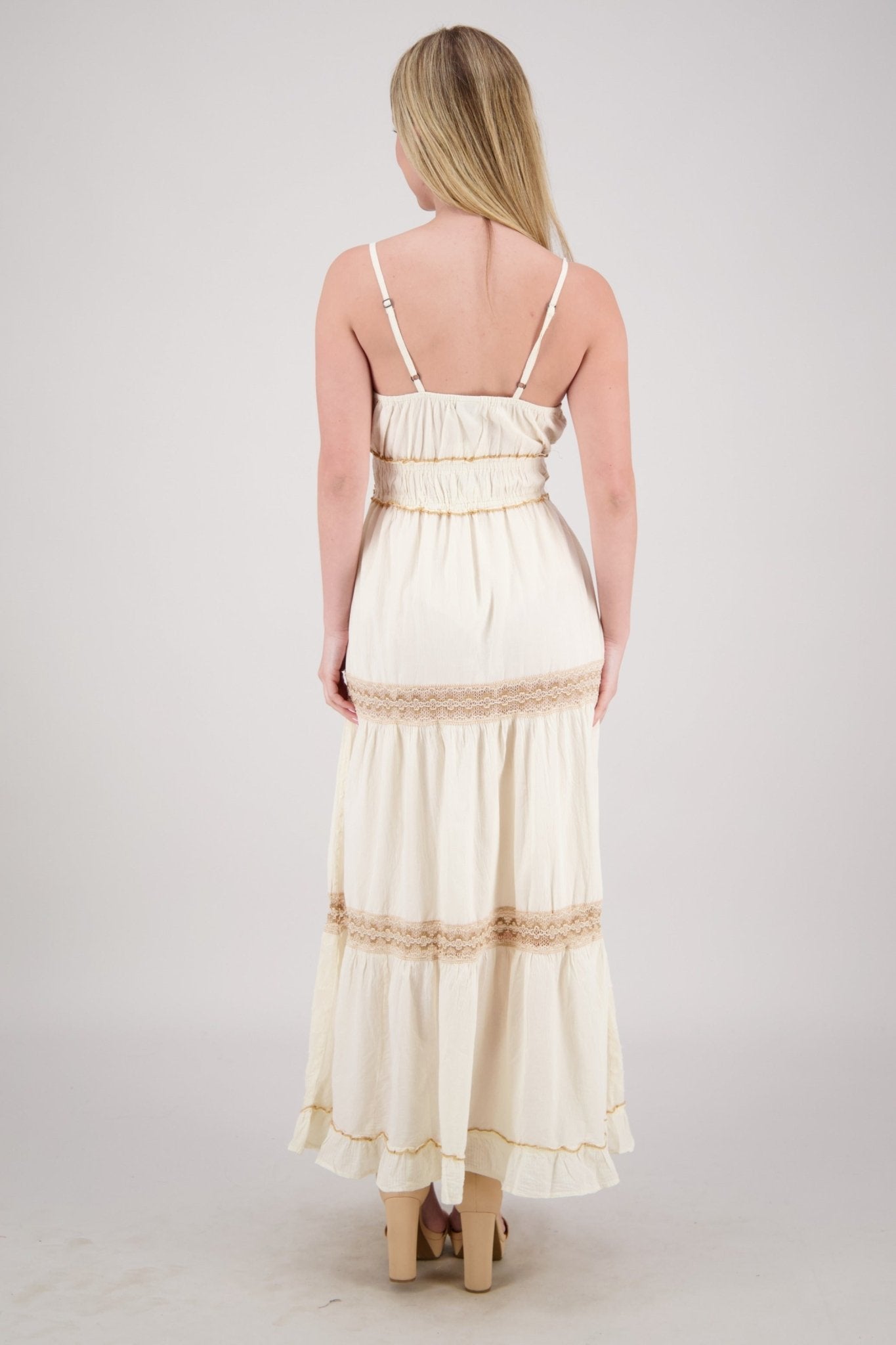 25207 - Advance Apparels Inc