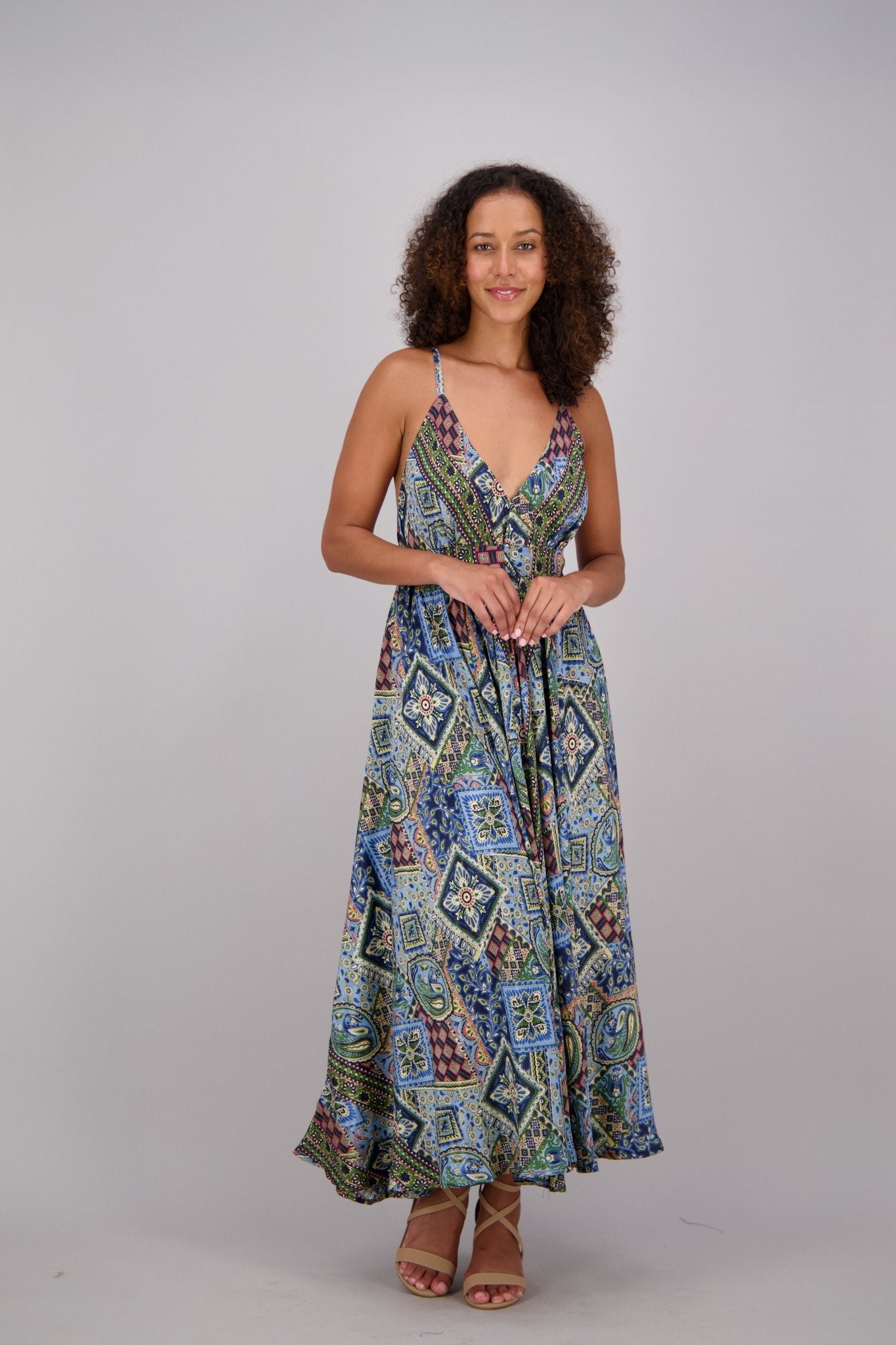 AB16056 - Advance Apparels Inc