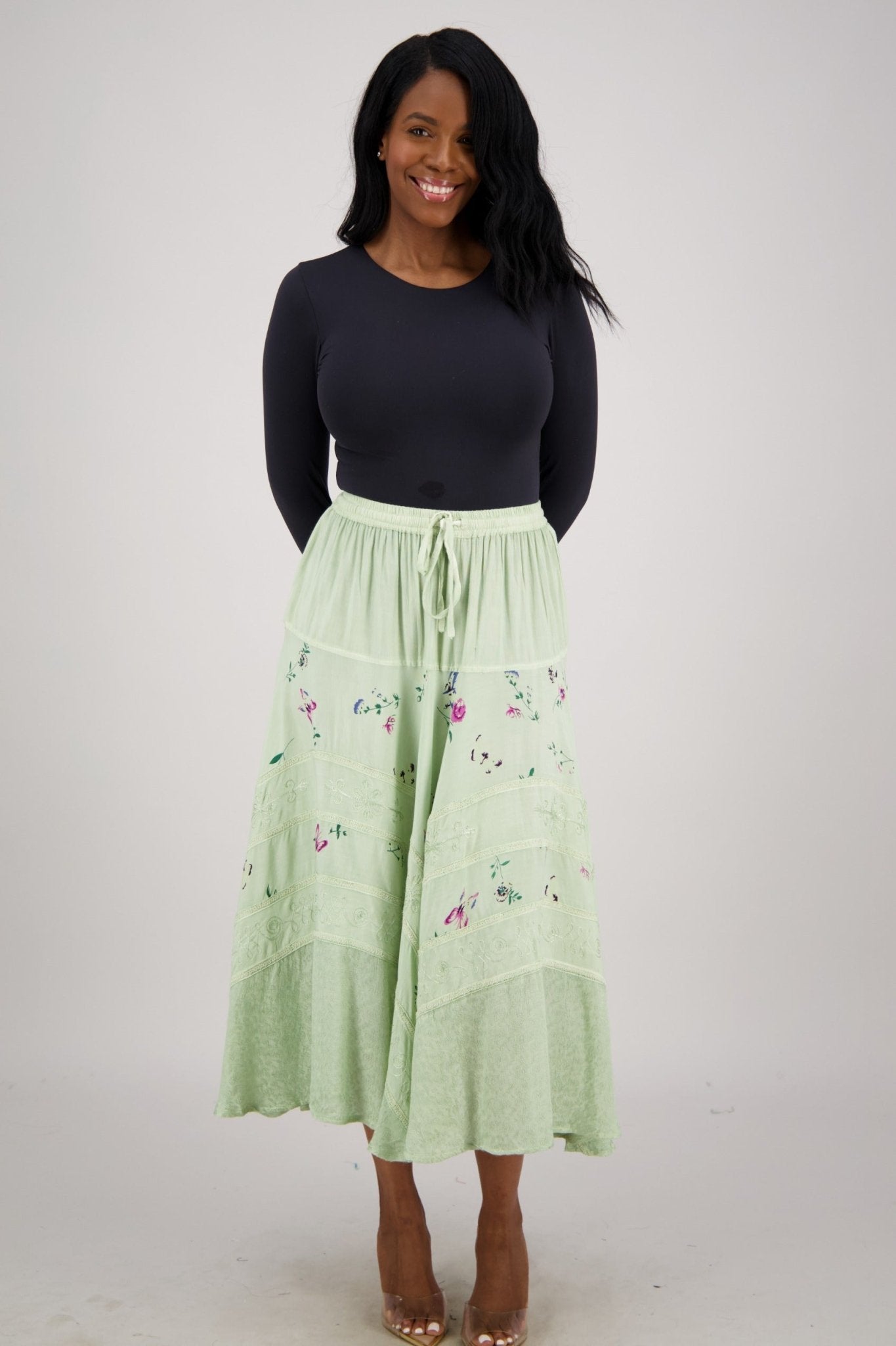 Renaissance Inspired Floral Print 11319 - Advance Apparels Inc