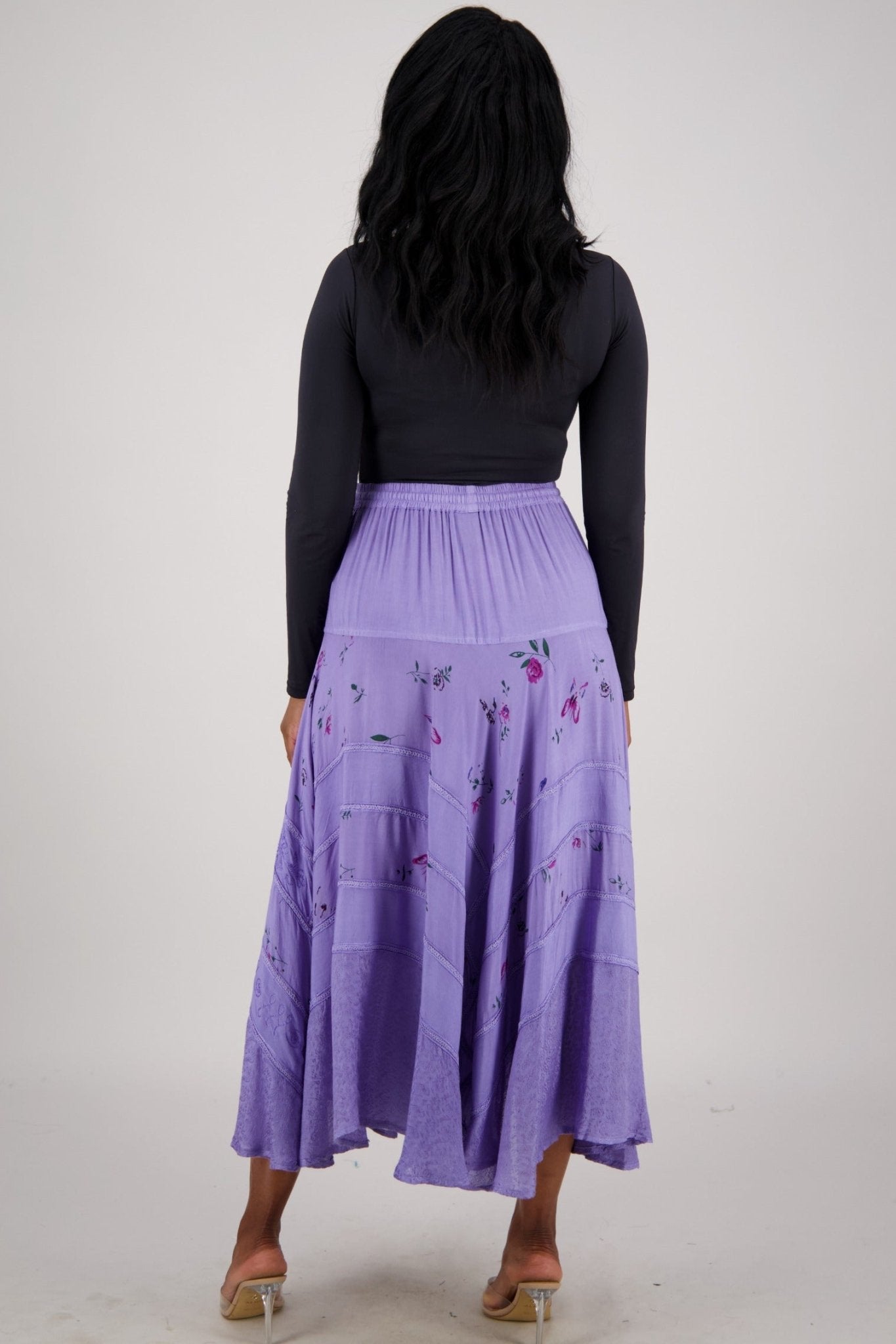 Renaissance Inspired Floral Print 11319 - Advance Apparels Inc