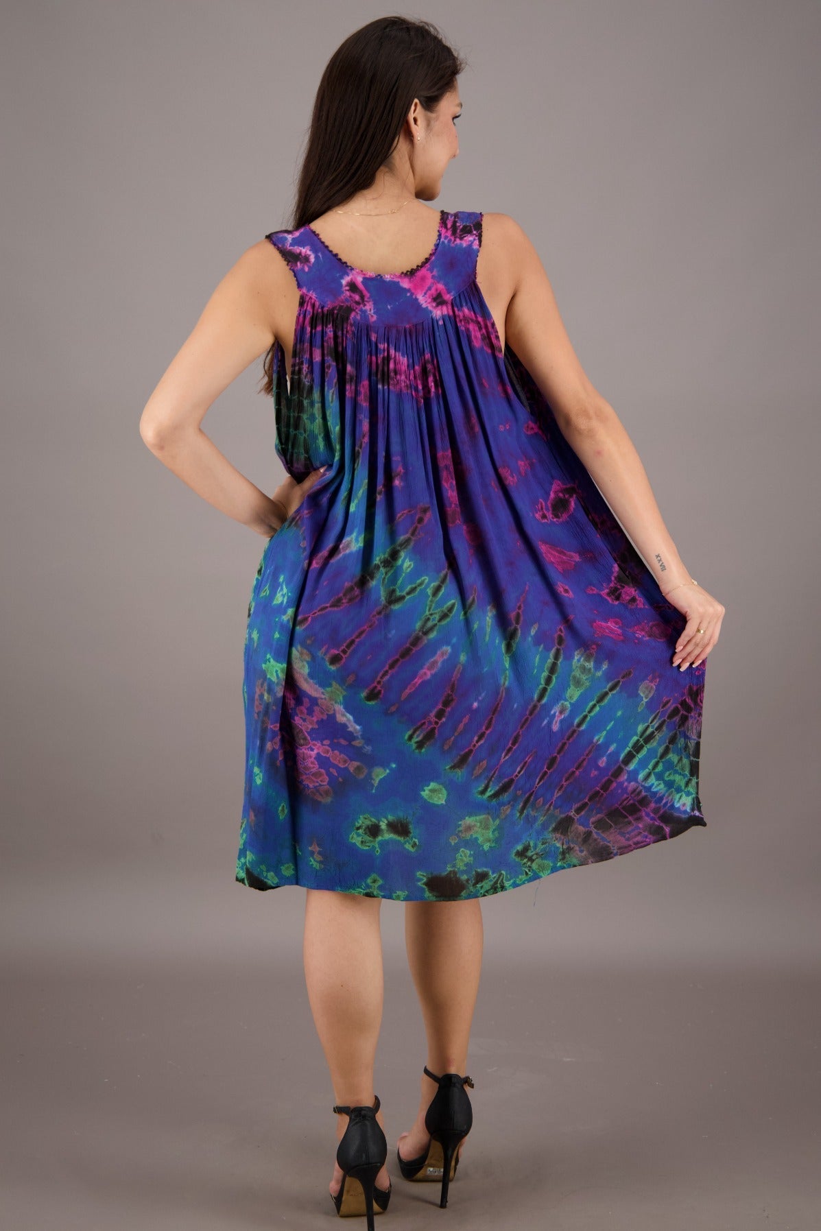24429 - Advance Apparels Inc