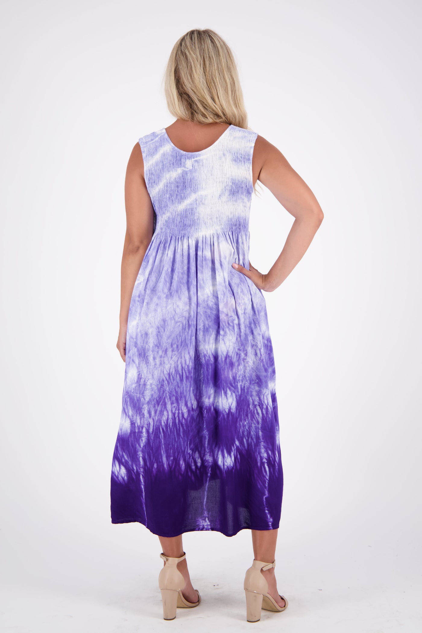 Resort Breeze Sleeveless Tie-Dye Smocked Dress 522193-EL
