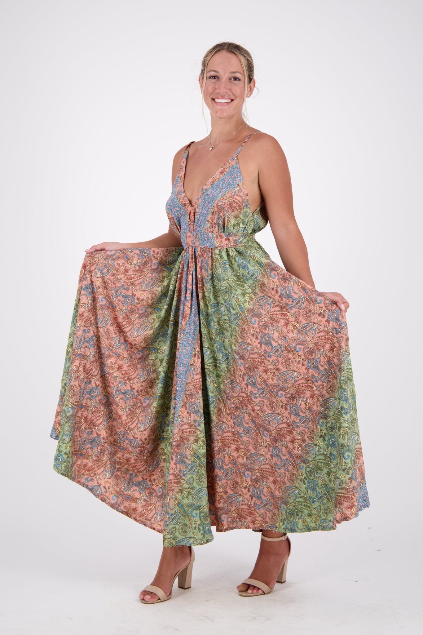 AB16053 - Advance Apparels Inc