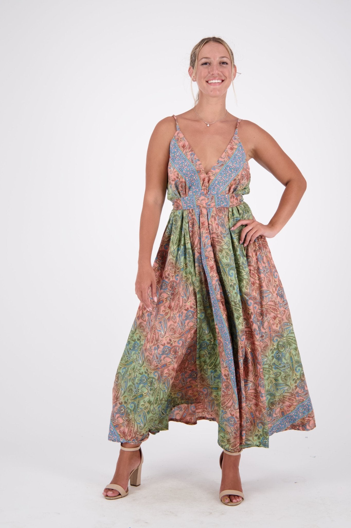 AB16053 - Advance Apparels Inc