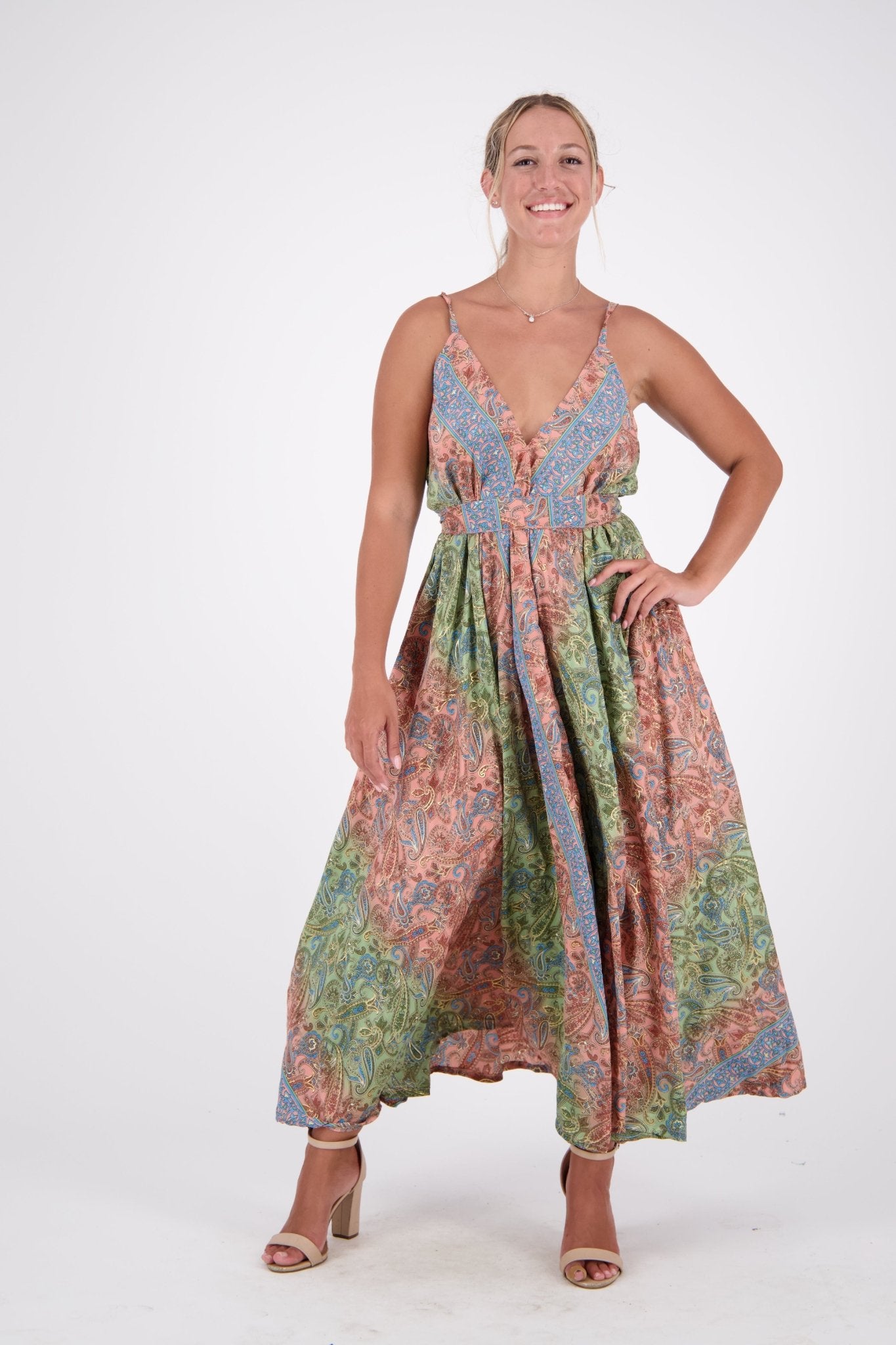 AB16053 - Advance Apparels Inc