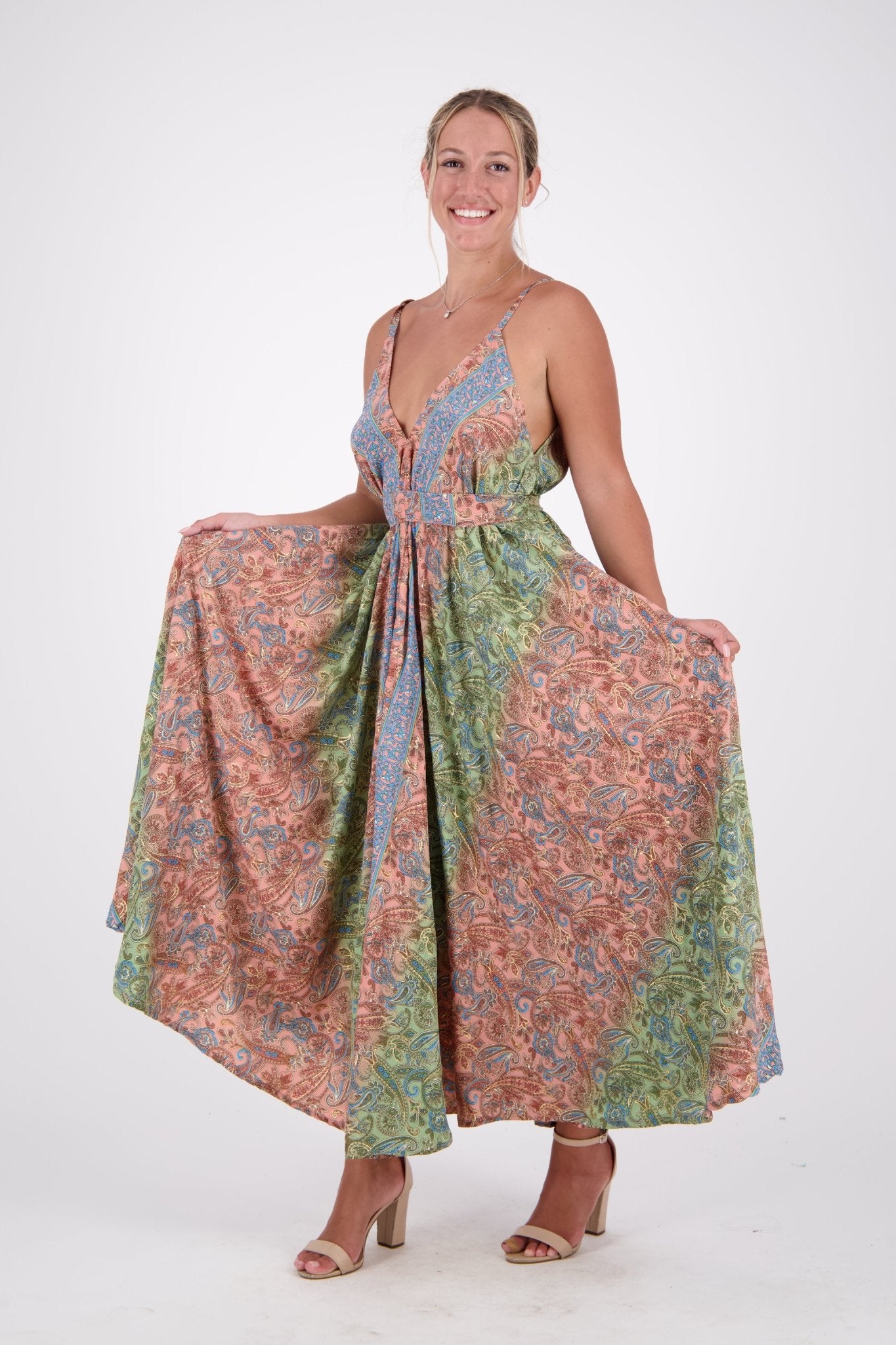 AB16053 - Advance Apparels Inc