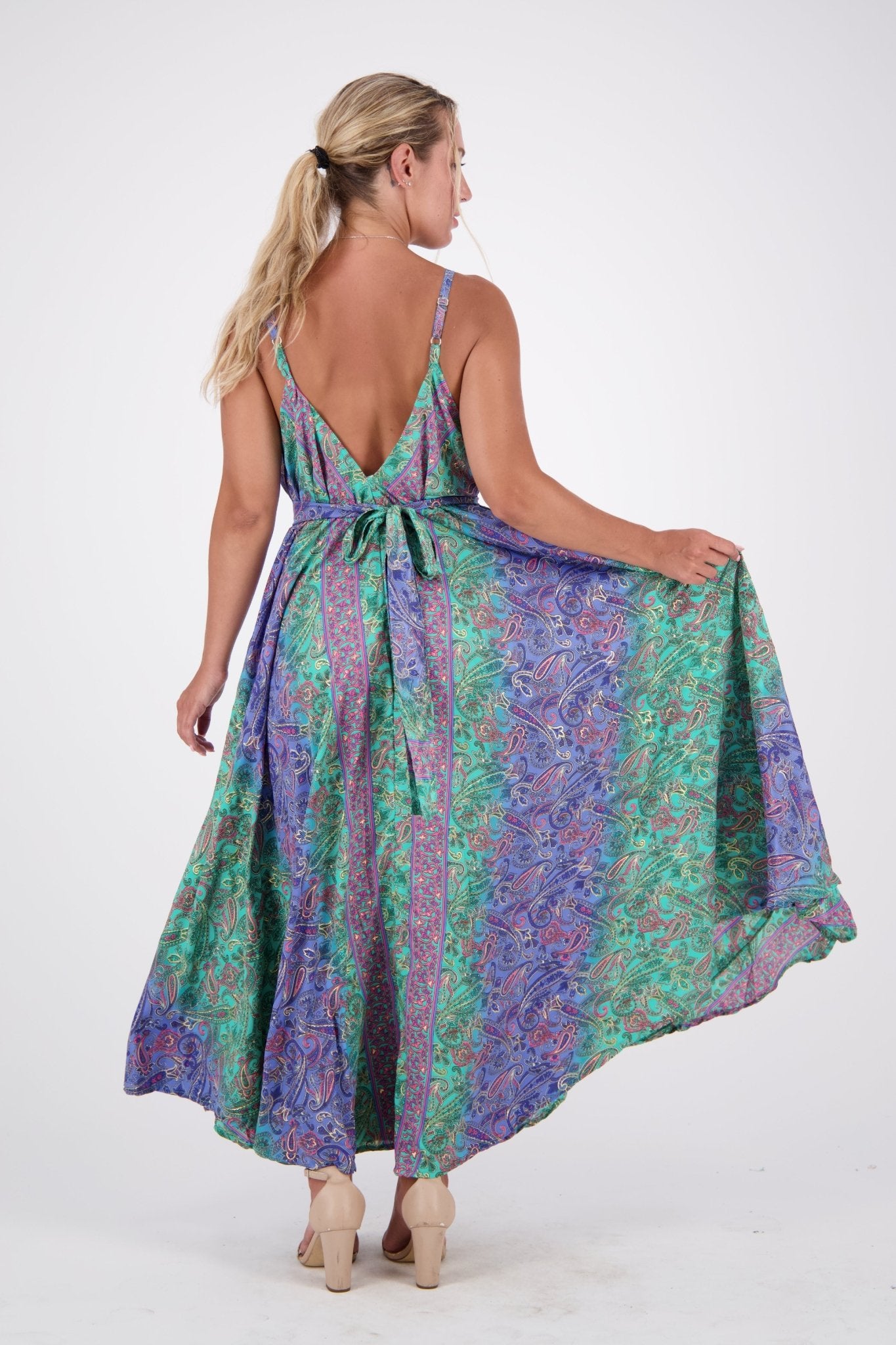AB16053 - Advance Apparels Inc