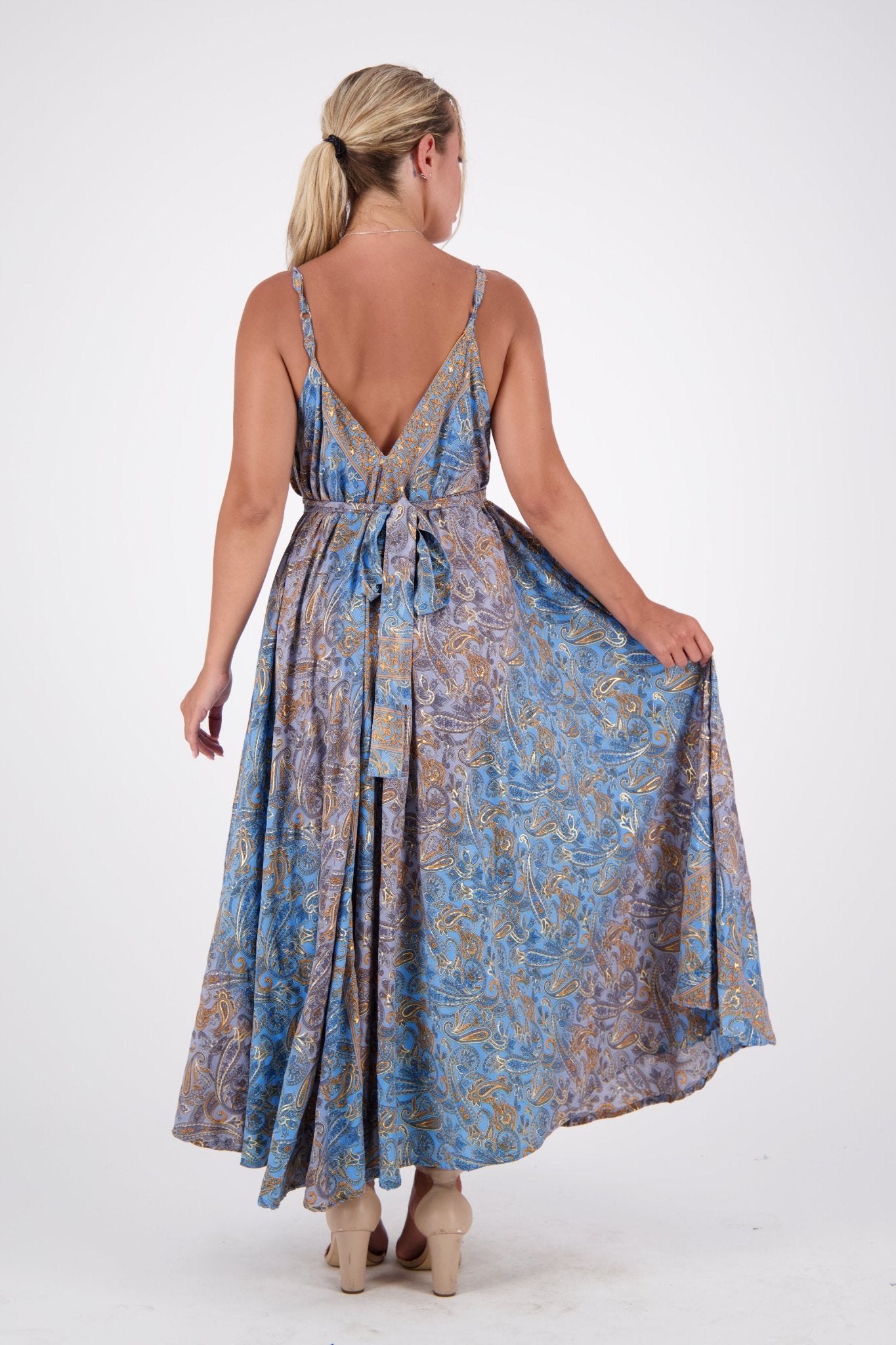 AB16053 - Advance Apparels Inc