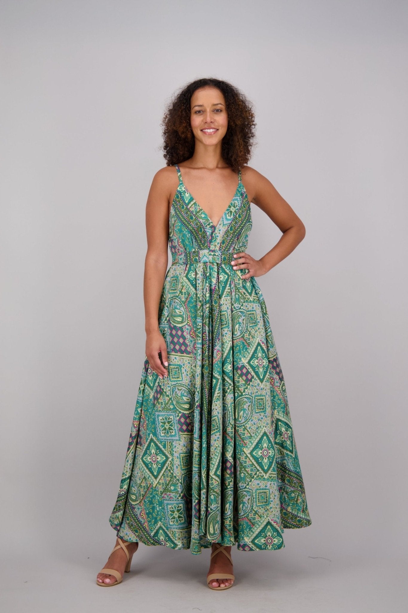 AB16056 - Advance Apparels Inc