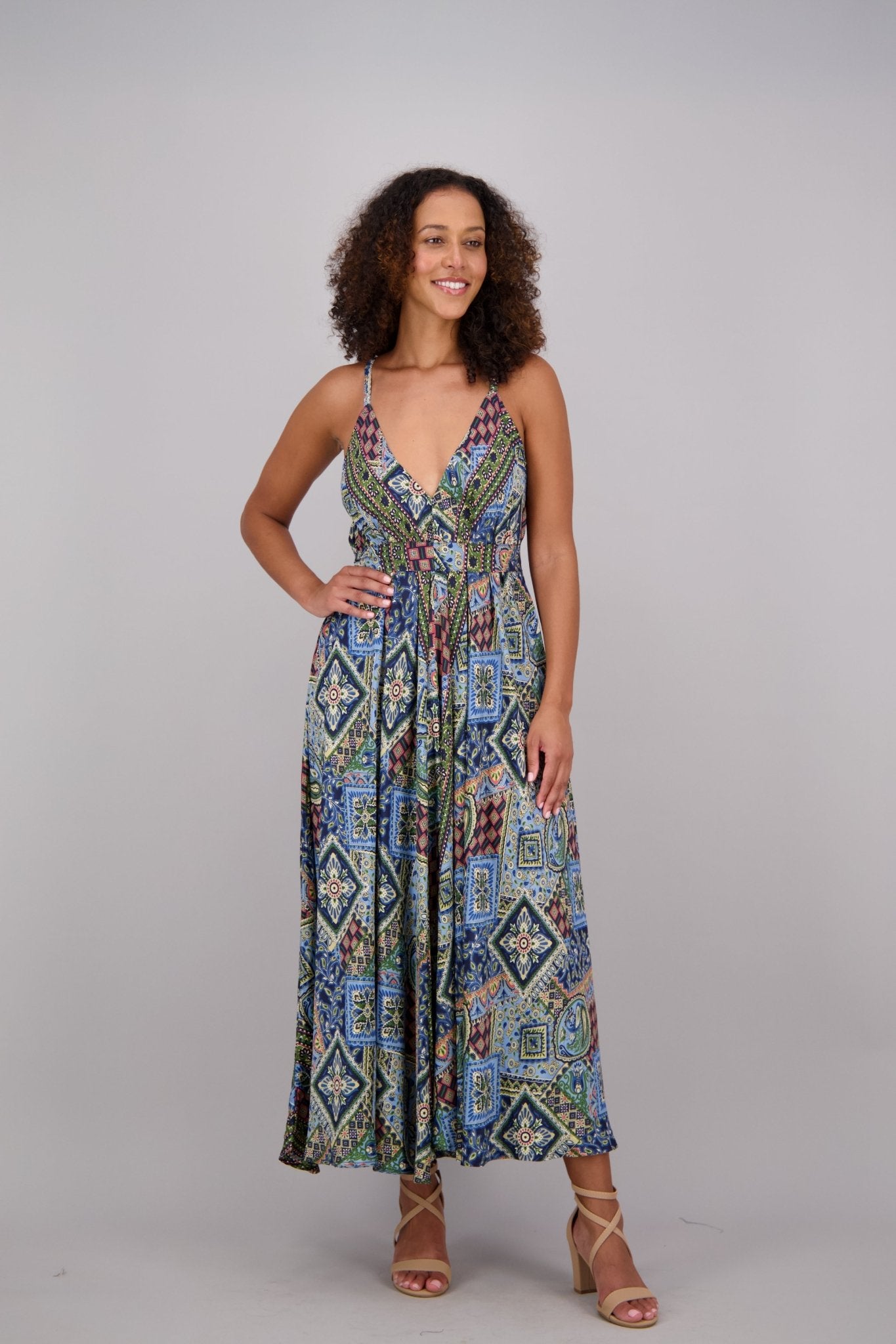 AB16056 - Advance Apparels Inc