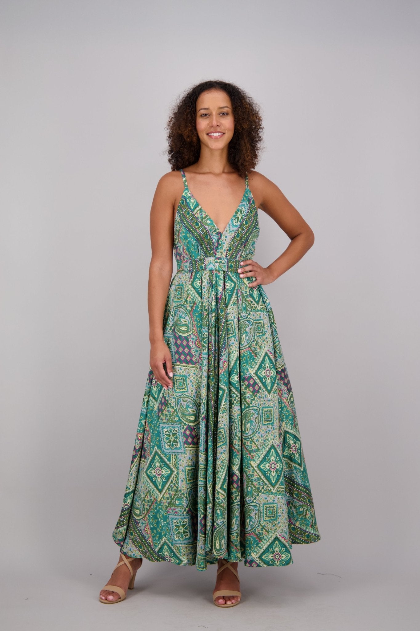 AB16056 - Advance Apparels Inc