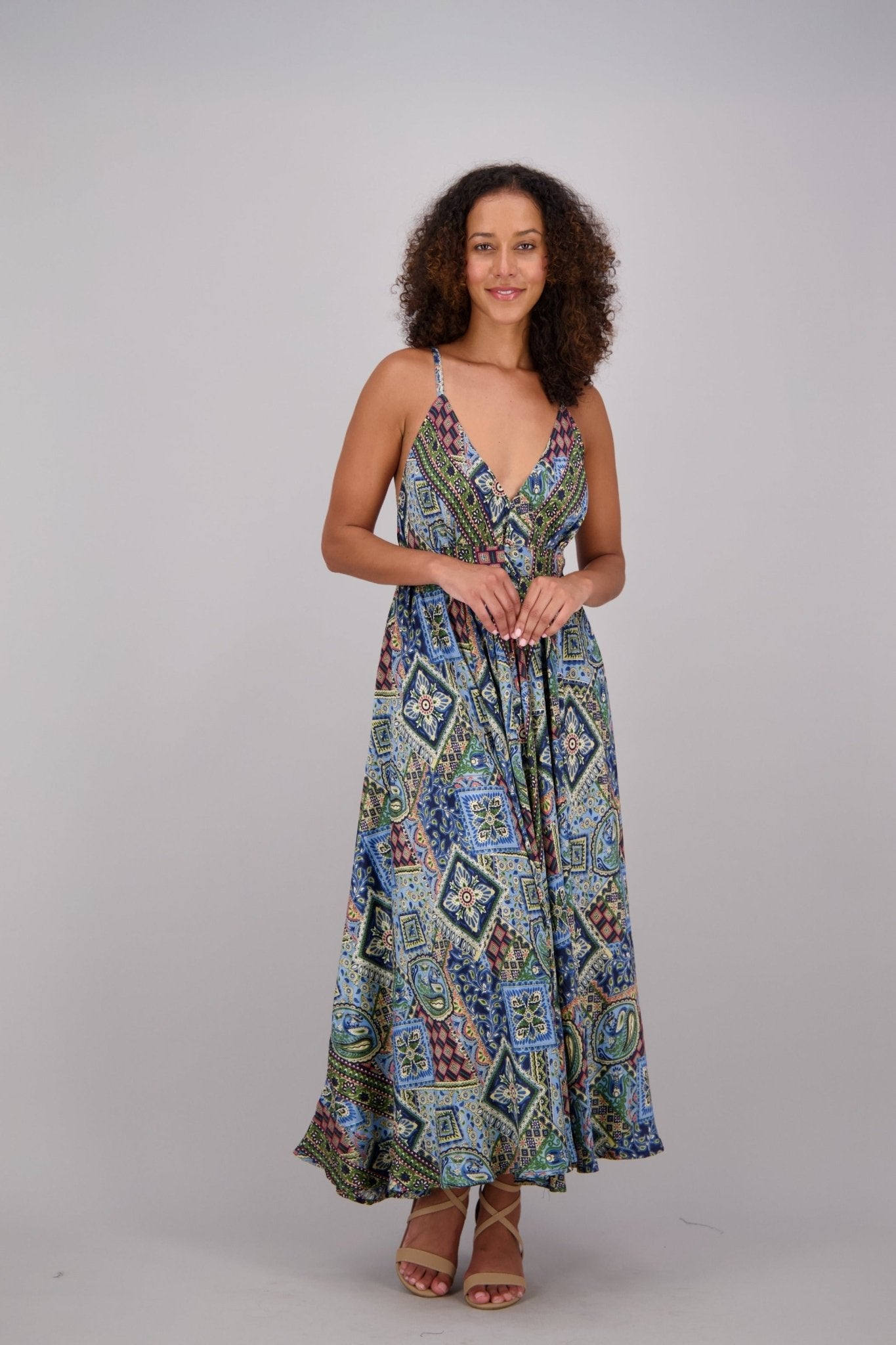 AB16056 - Advance Apparels Inc