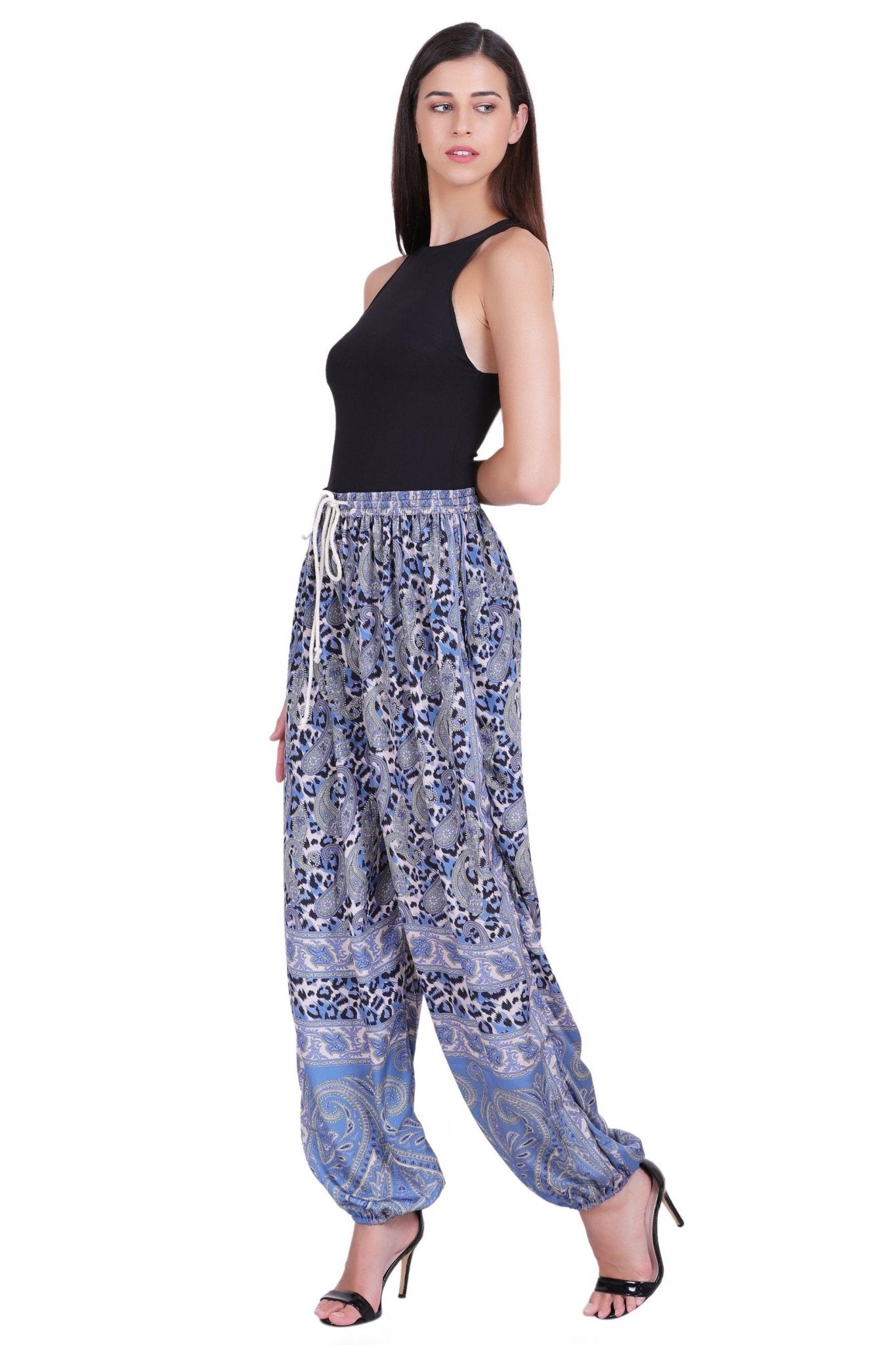 AB211806 - Advance Apparels Inc